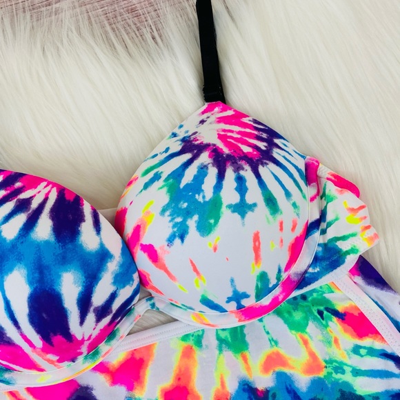 34B/Medium VS PINK Push Up Bra & Boyshort Set - Picture 3 of 8